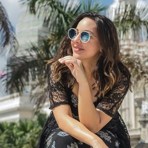 Meet Your Posher, Candice